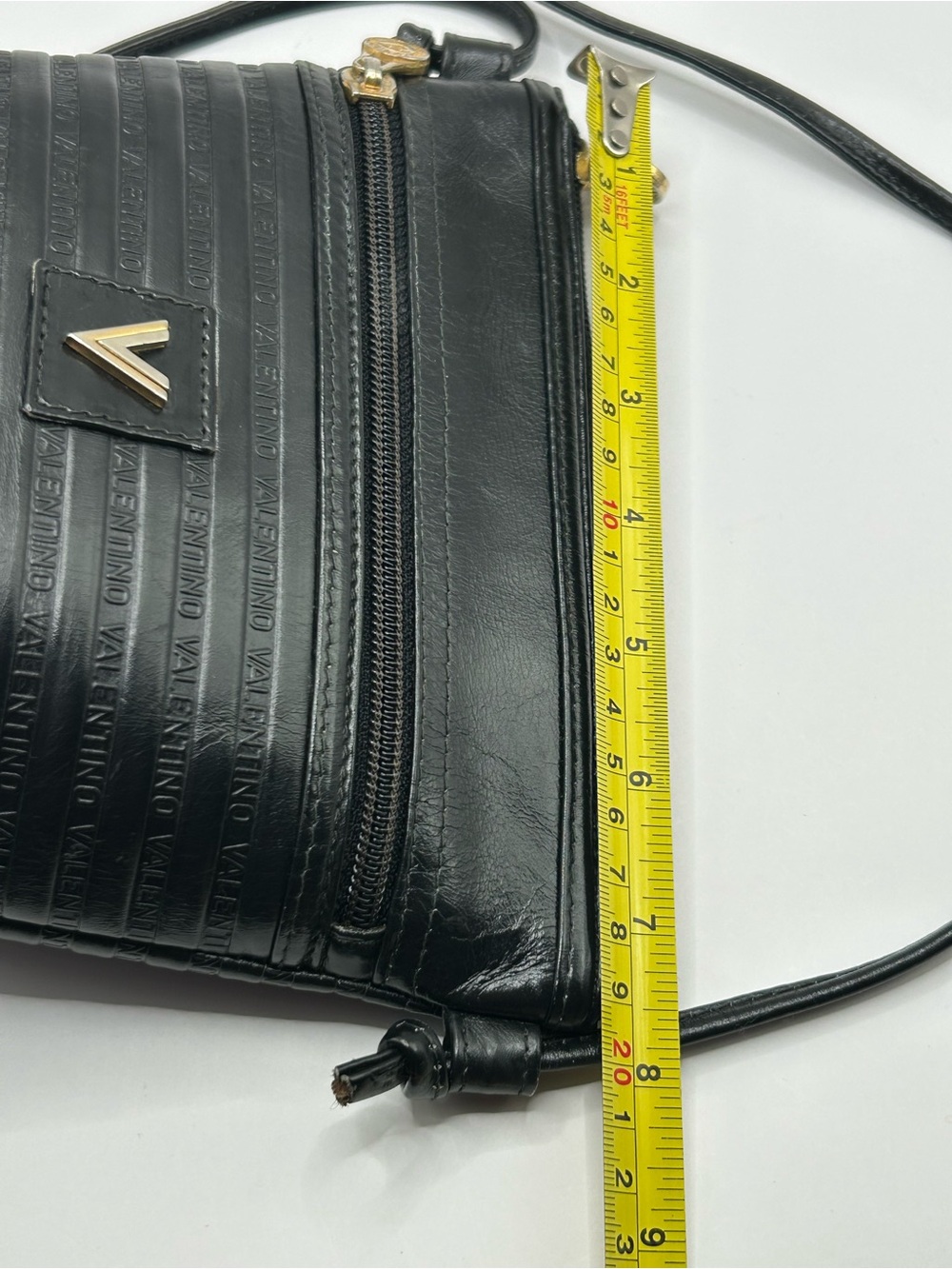 Mario Valentino Vintage Black Crossbody with Gold V Emblem - Picture 4 of 9
